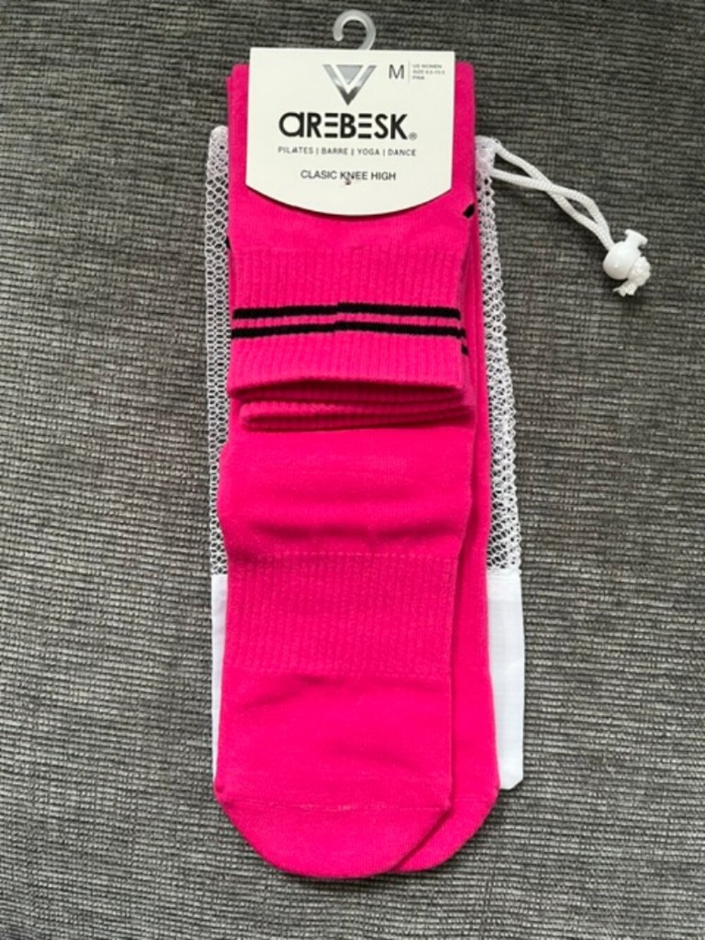 Arebesk Knee-High Grip Socks - Picture 3 of 5